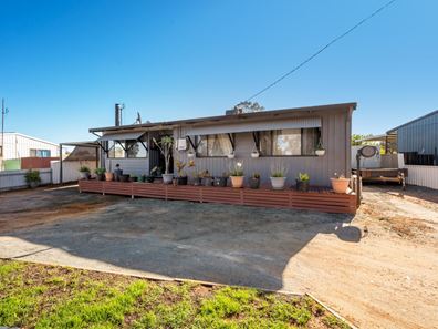 120 Bayley Street, Coolgardie WA 6429