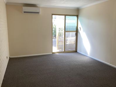19 Maidstone Street, Mount Tarcoola WA 6530