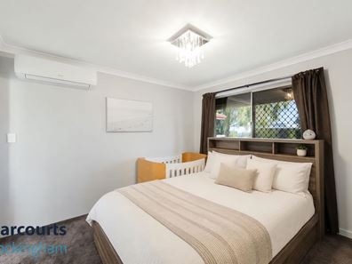 18 Karrawa Gardens, Port Kennedy WA 6172
