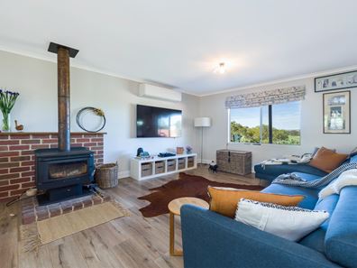 271 Old Plains Road, Bejoording WA 6566