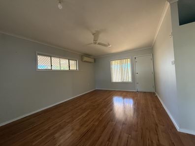11 Knowsley Street East, Derby WA 6728