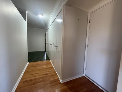 11 Knowsley Street East, Derby WA 6728