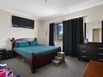 3 Service Street, Mandurah WA 6210