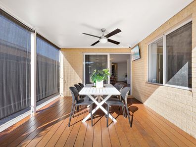 10 Langdon Loop, Caversham WA 6055