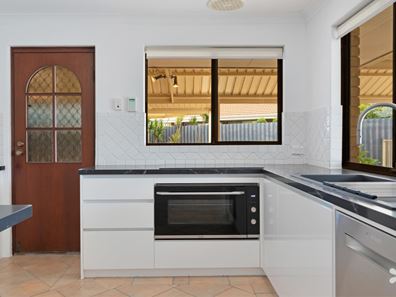 5 Desby Place, Leeming WA 6149