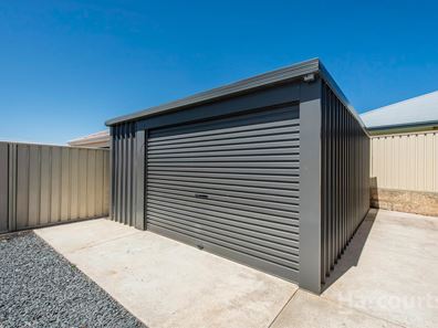 1 Peregrine Loop, Dawesville WA 6211