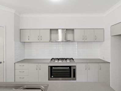7 Affable Way, Atwell WA 6164