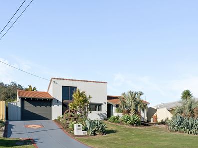 168 Bridgewater Drive, Kallaroo WA 6025