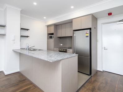19/98 Lake Street, Northbridge WA 6003