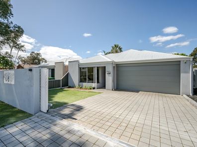 9B Towton Street, Redcliffe WA 6104