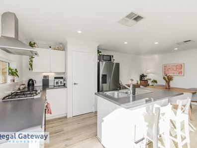 77 Littabella Avenue, Wandi WA 6167