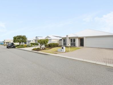 26 Cuttlefish Street, Yanchep WA 6035