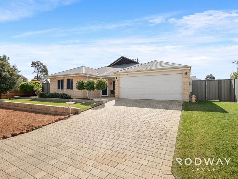 43 Coulterhand Circle, Byford WA 6122