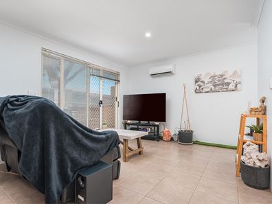 8B/17 Ord Street, Beresford WA 6530