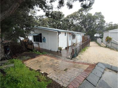 8 Templetonia Place, Myalup WA 6220