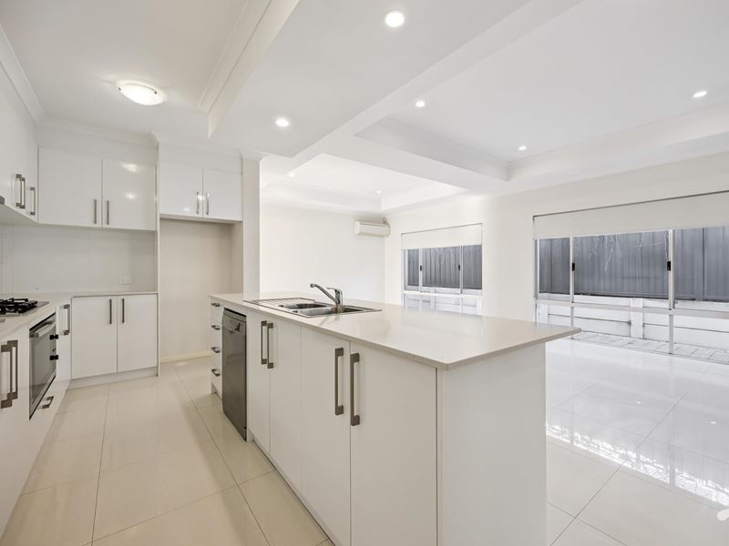 20A Clara Road, Hamilton Hill WA 6163