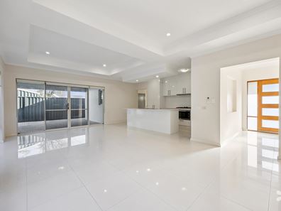 20A Clara Road, Hamilton Hill WA 6163