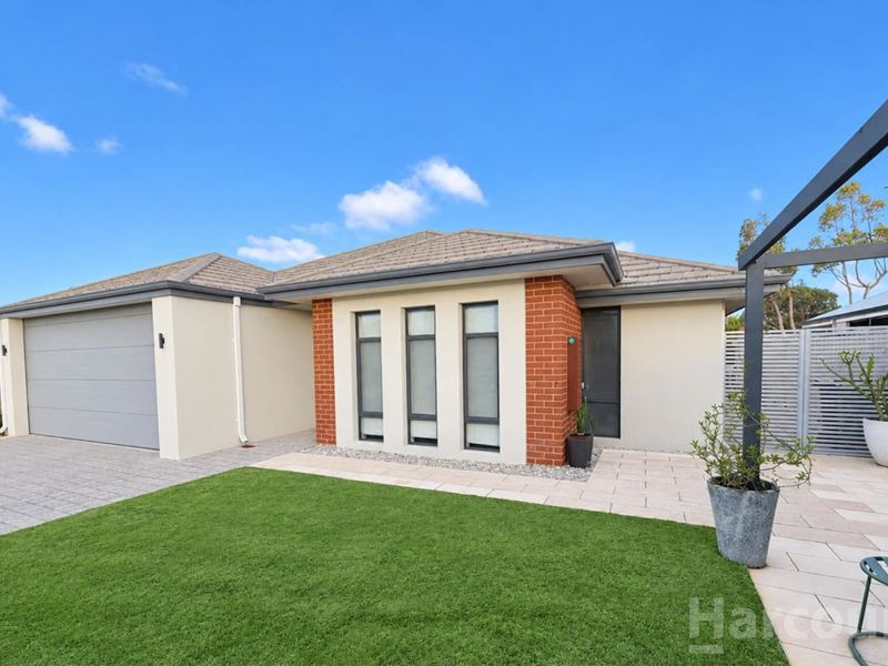 6 Darkan Close, Dudley Park