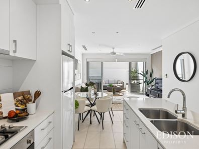 6/2 Braid Street, Perth WA 6000