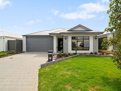 10 Pappinbarra Road, Lakelands WA 6180
