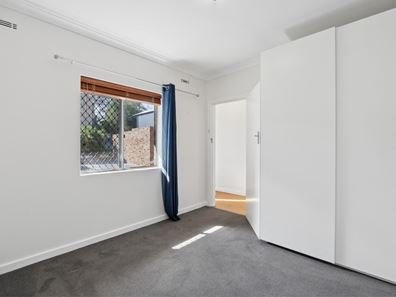1/8 Hamersley Street, Cottesloe WA 6011