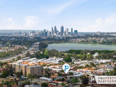 33 Pollard Street, Glendalough WA 6016