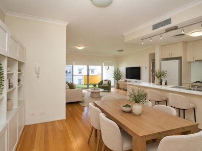 16/32 Fielder Street, East Perth WA 6004