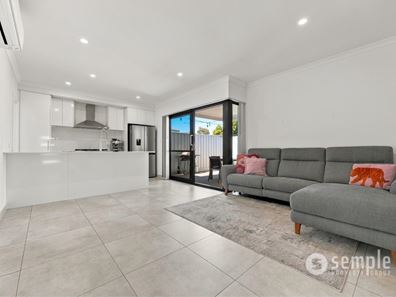 34C Yangebup Road, Yangebup WA 6164