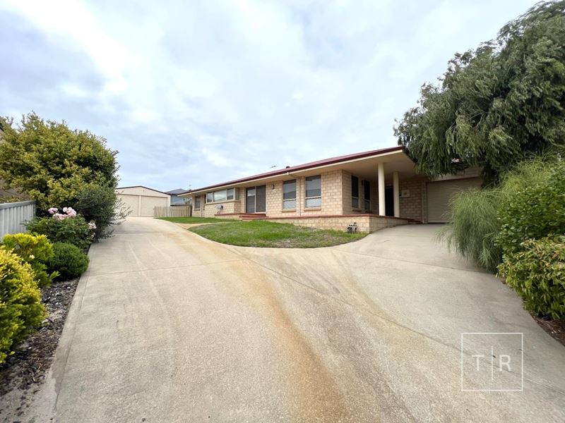 16 Addington Cross, West Beach