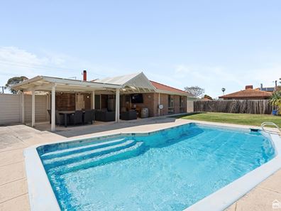 7 Bardwell Street, Thornlie WA 6108