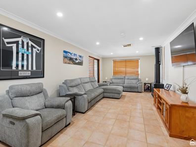 7 Bardwell Street, Thornlie WA 6108