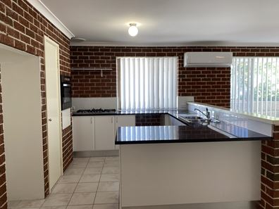 19 Breaker Close, Silver Sands WA 6210
