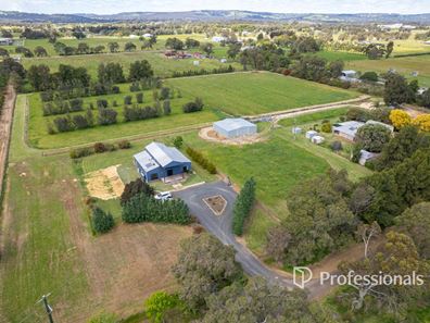 190 Tenth Street, Harvey WA 6220
