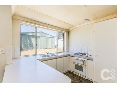 24 Dalrymple Drive, Leda WA 6170