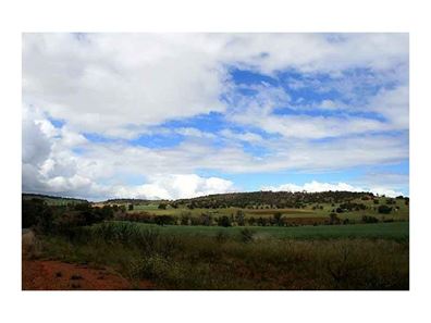 Lot 305,  Raphoe Loop, Bullsbrook WA 6084