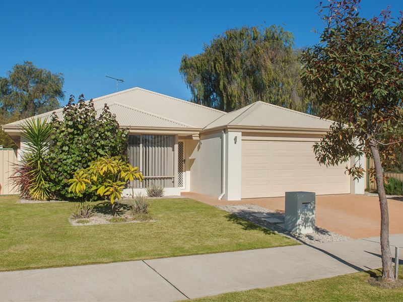 4 Daly Road, Yalyalup WA 6280