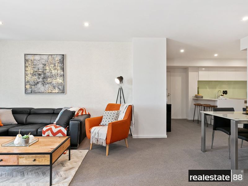 42/172 Railway Parade, West Leederville