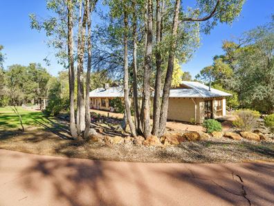 237 Mayo Road, Gidgegannup WA 6083