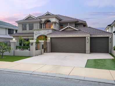 12 Romano Crescent, Iluka WA 6028