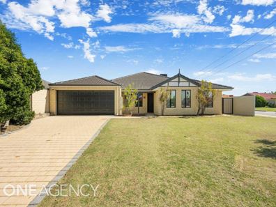 1 Ladham Turn, Canning Vale WA 6155