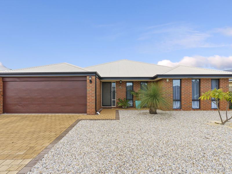 6 Milagro Fairway, Seville Grove WA 6112