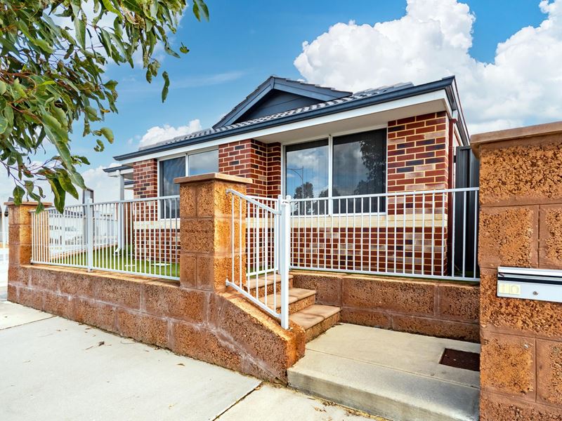 10 Chucklebud Street, Banksia Grove WA 6031