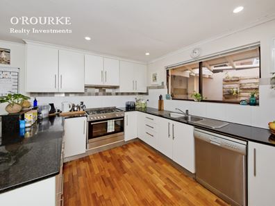 6 High Street, Sorrento WA 6020