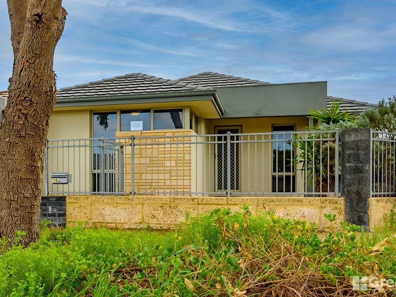 10 Arizona Parade, Golden Bay WA 6174