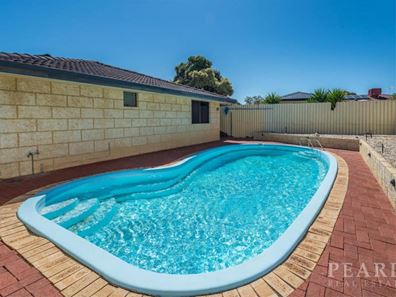 16 Koorana Road, Mullaloo WA 6027