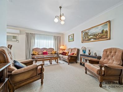 16 Thursley Way, Morley WA 6062