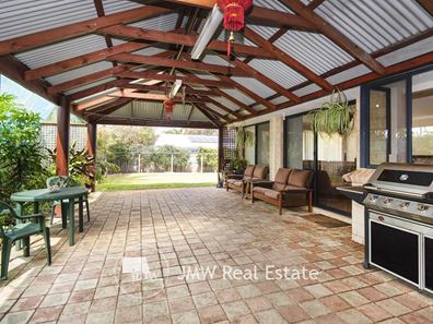 29 Brookland Loop, Dunsborough WA 6281