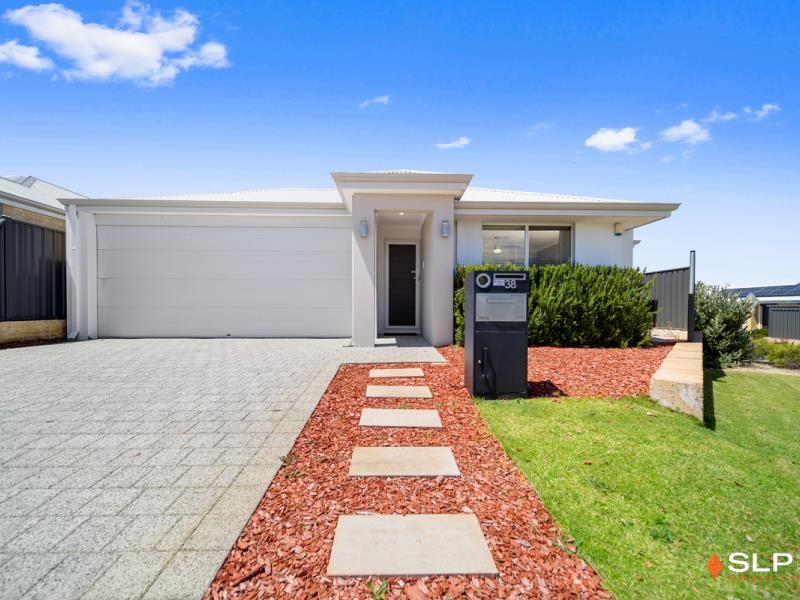 38 Azolla Street, Banksia Grove