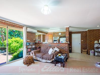 2/14 Coote Place, Usher WA 6230