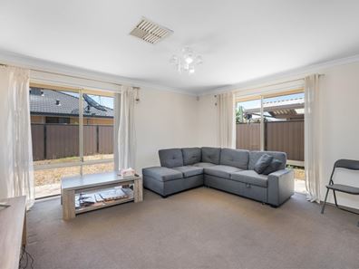 99 Birnam Road, Canning Vale WA 6155